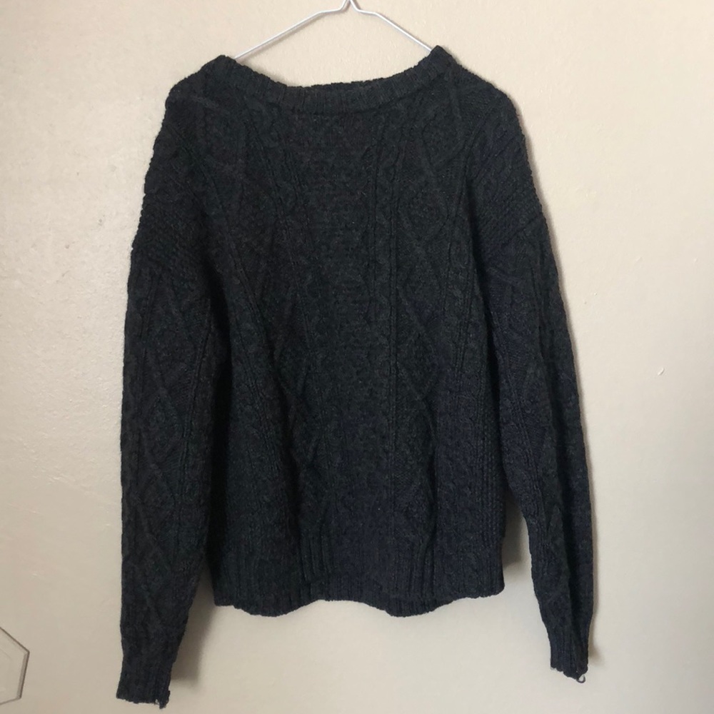 J crew grey sweater